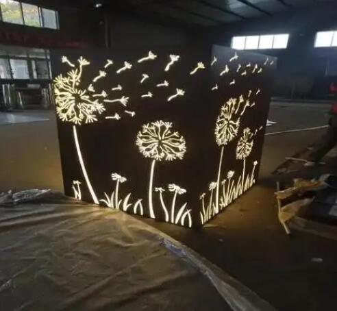 泰宁耐候钢灯箱